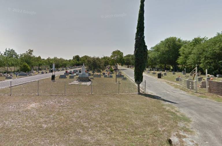 Our Lady of Victory Cemetery East, Bee County, Texas