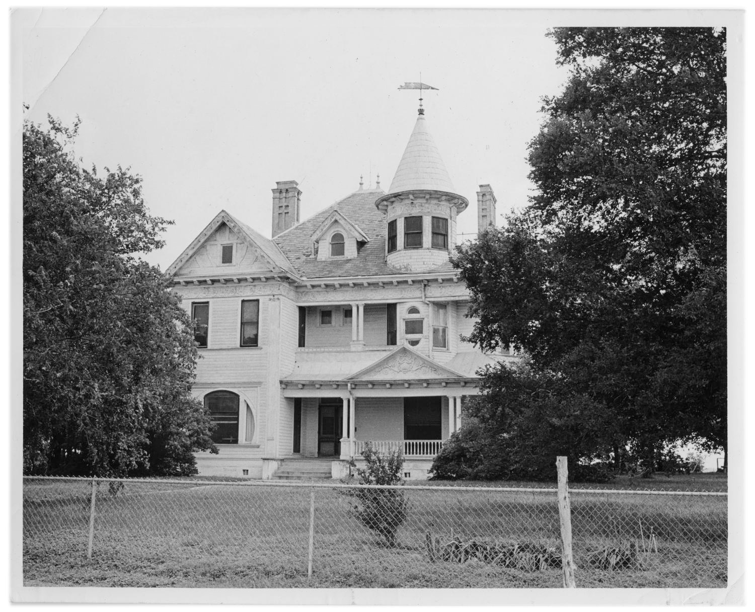 Cook Home, Beeville, Bee County, TXGenWeb