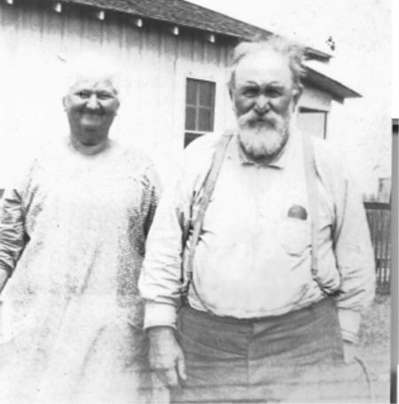 Dan and Hettie Musgroves Nichols, Bee County, TXGenWeb