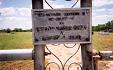 Thumbnail of the Entrance Memorial. Click to see a larger copy.